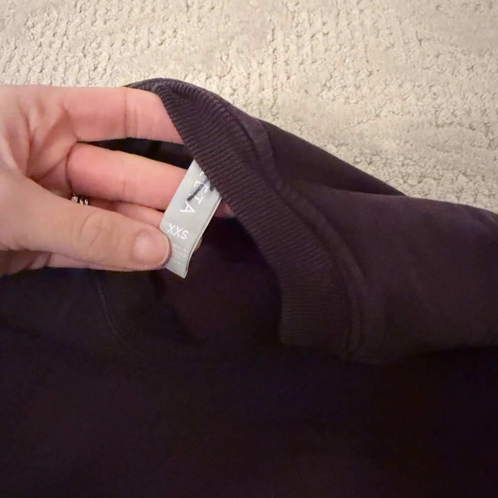 Athleta Tieback Purple Long Sleeve Sweatshirt XXS - Picture 3 of 5